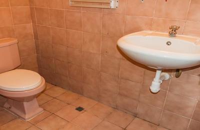 VENTA DE OFICINA 2° PISO EN AV. BALTA - CENTRO DE CHICLAYO